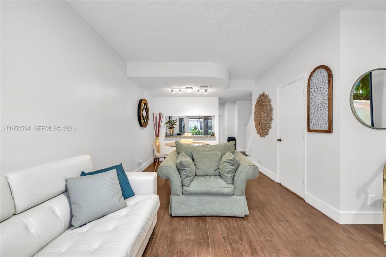 3340 Confetti Ln , Unit 79-9, Margate, FL 33063 Photo