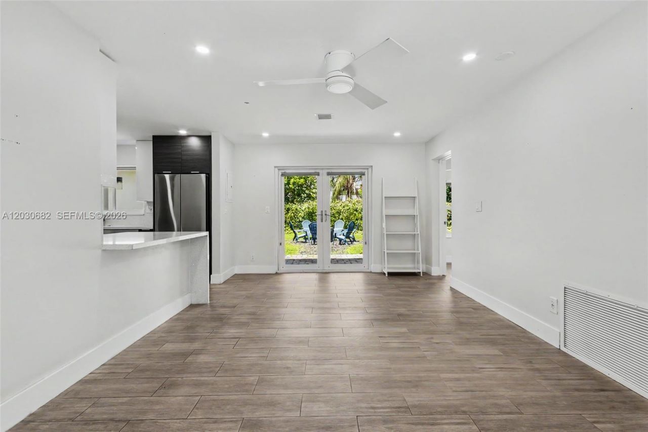 2317 SW 34th Ave , Fort Lauderdale, FL 33312 Photo