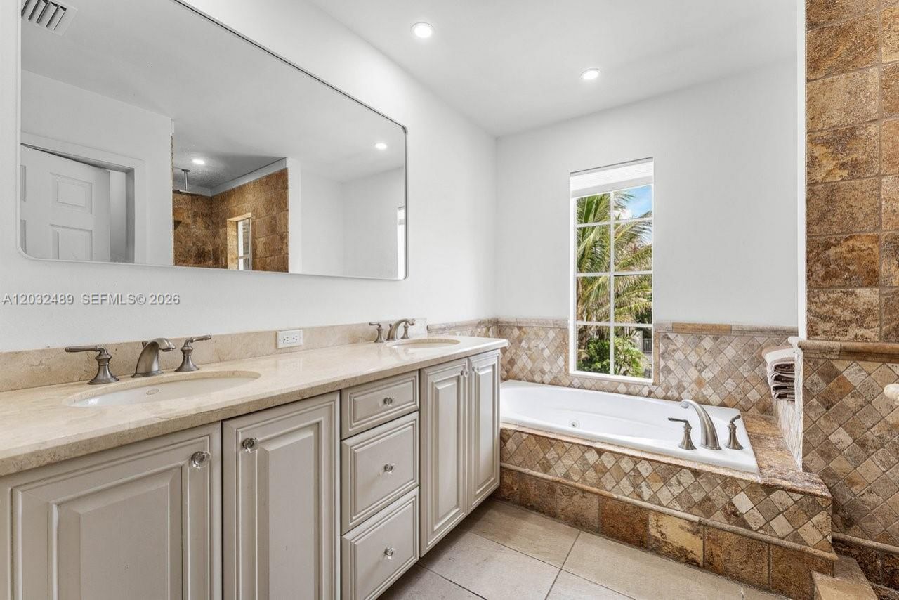 460 Surfside Ln, Juno Beach, FL 33408 Photo