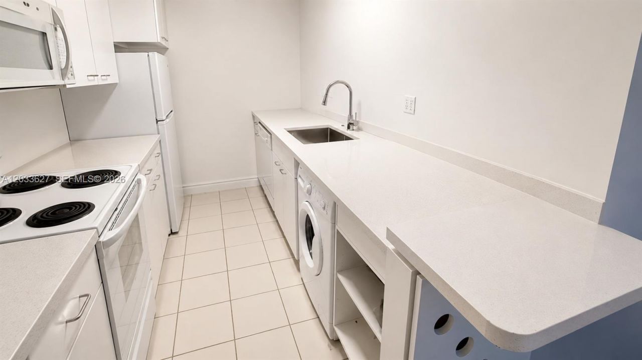 Please Call For Address, Unit 436S, Miami Beach, FL 33139 Photo