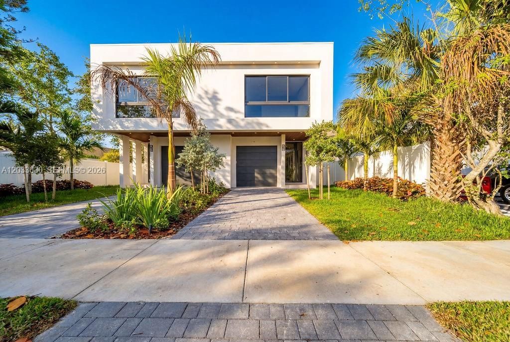 906 NE 17th Ter, Fort Lauderdale, FL 33304 Photo