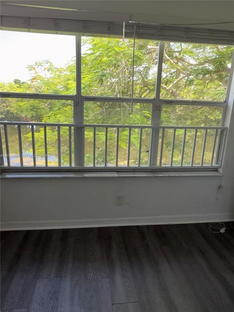 13060 Vista Isles Dr, Unit 222, Sunrise, FL 33325 Photo