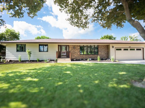 1005 6th Avenue SW, Humboldt, IA 50548