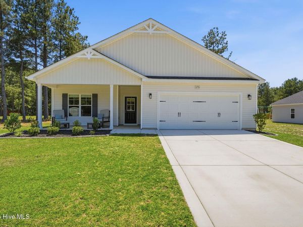 175 Lonesome Glory Drive , Raeford, NC 28376