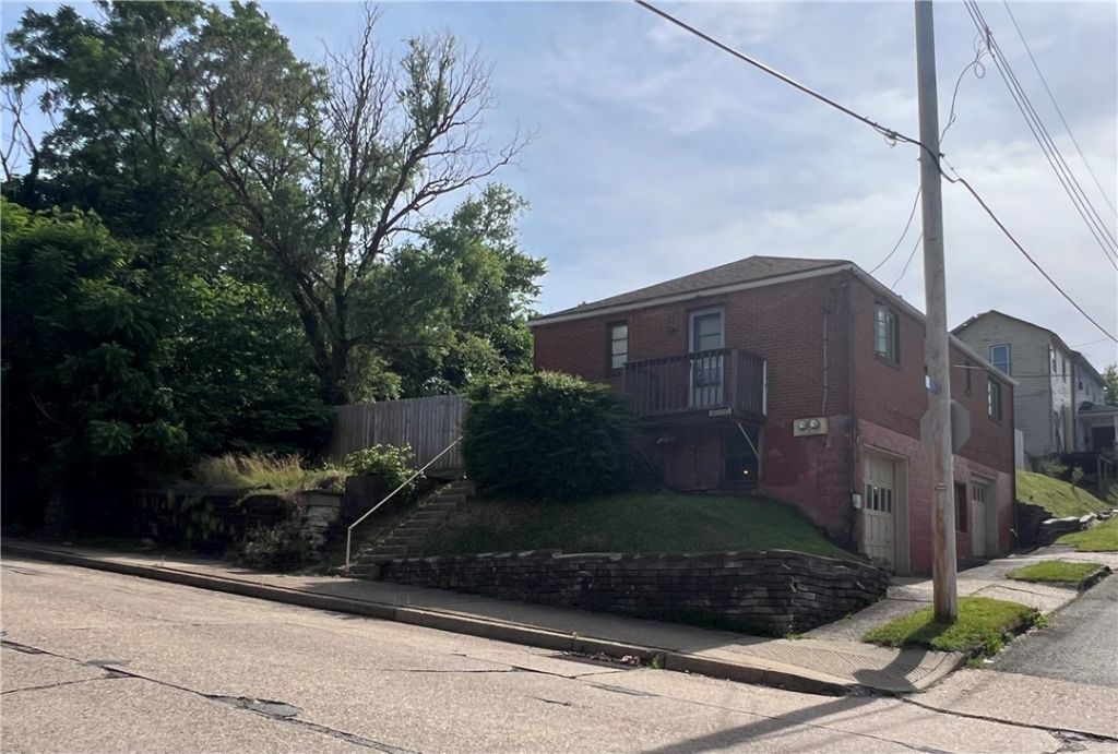 1000 Evans Ave , McKeesport, PA 15132 Main Photo