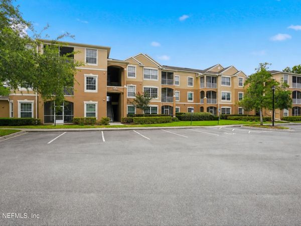 7990 BAYMEADOWS Road E, Unit 918, Jacksonville, FL 32256