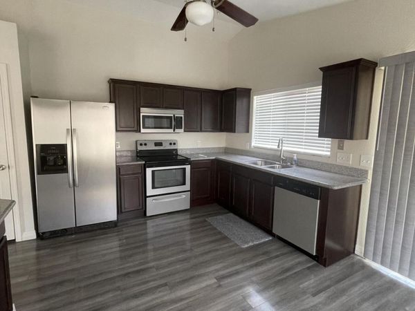 4020 W Camino Vivaz, Glendale, AZ 85310