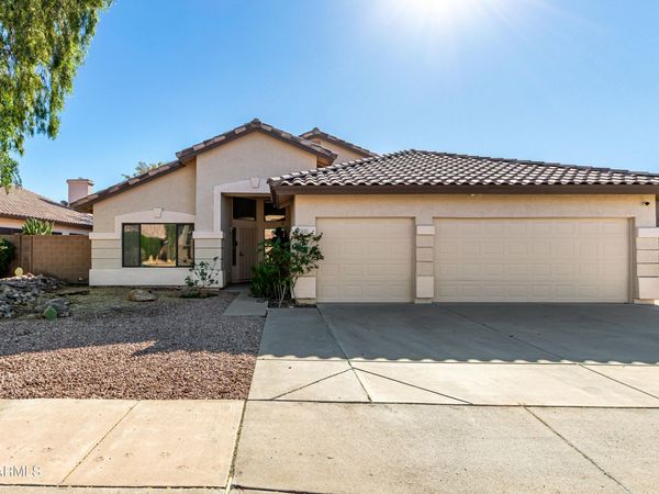 1625 E MONTOYA Lane, Phoenix, AZ 85024