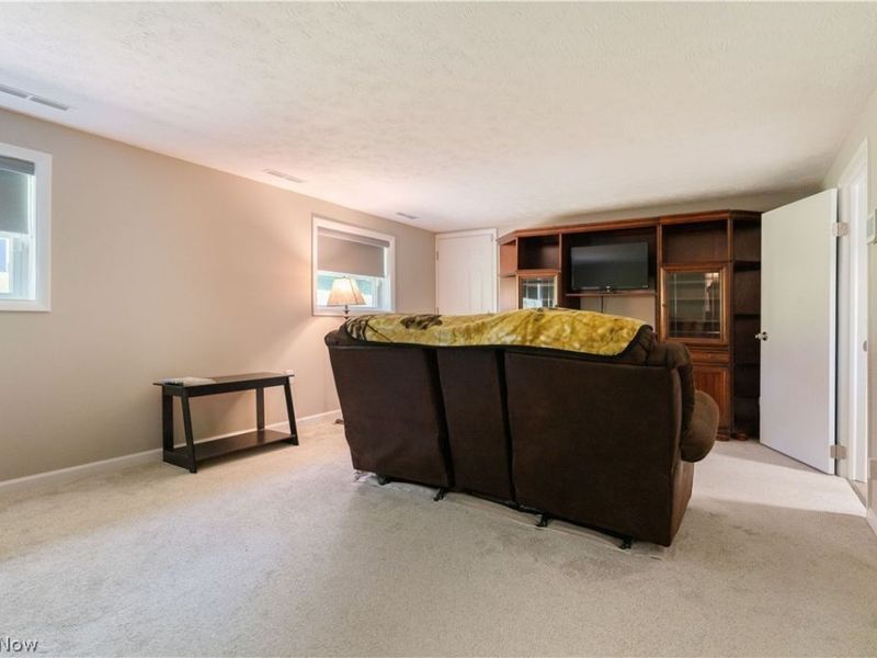 5732 Benjamin Street SW, Canton, OH 44706 Photo 25