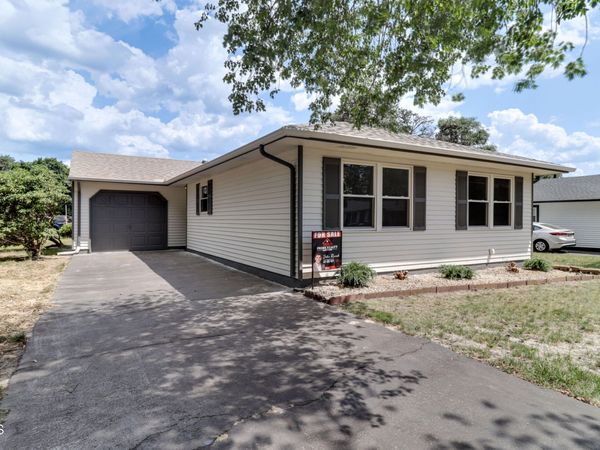 1 Whitecap Way, Brick, NJ 08723
