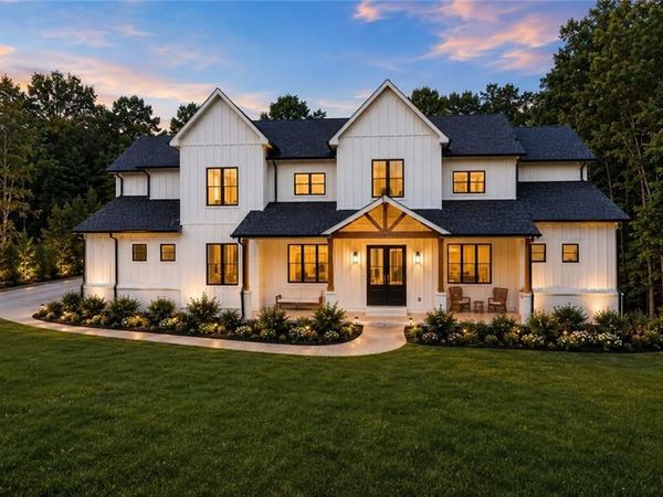 3180 Lee Drive , Buford, GA 30518