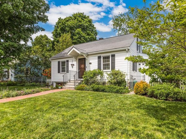 203 Melbourne Street, Portsmouth, NH 03801