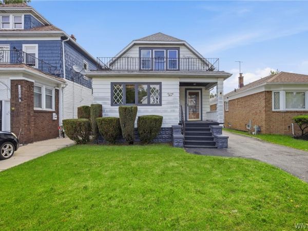 73 Saint Marys Road, Buffalo, NY 14211