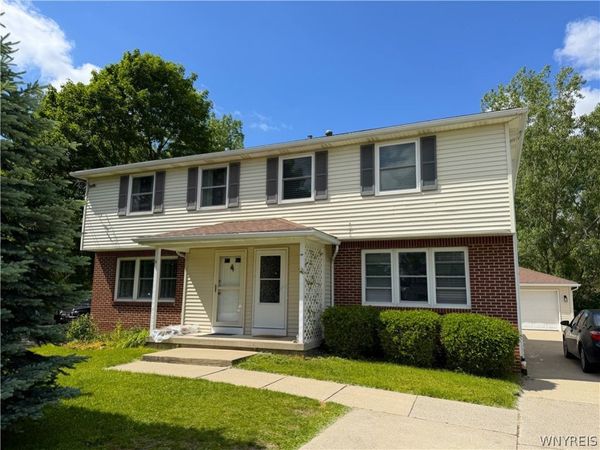 1712 Como Park Boulevard, Depew, NY 14043
