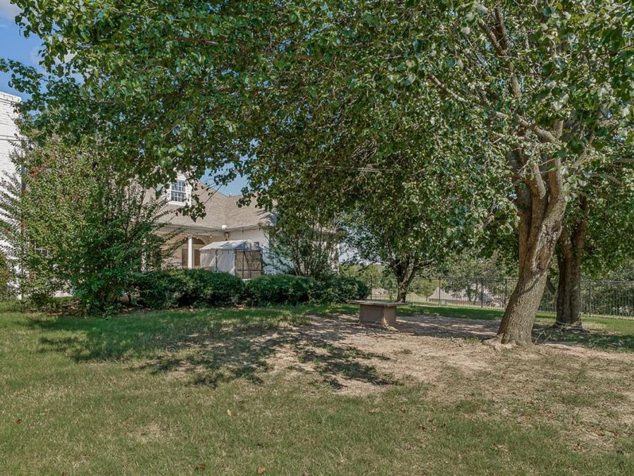 Property Image 44