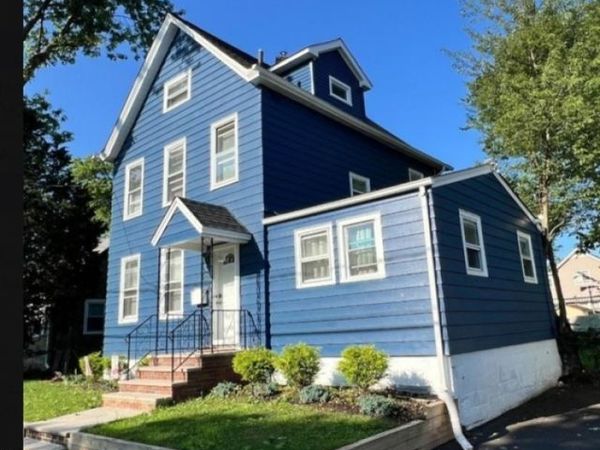 426 Willow Ave, Roselle Park, NJ 07204