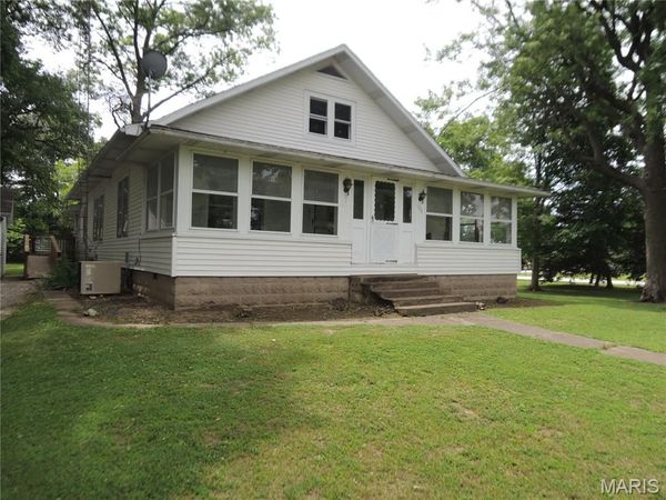 106 E South Street , Mulberry Grove, IL 62262