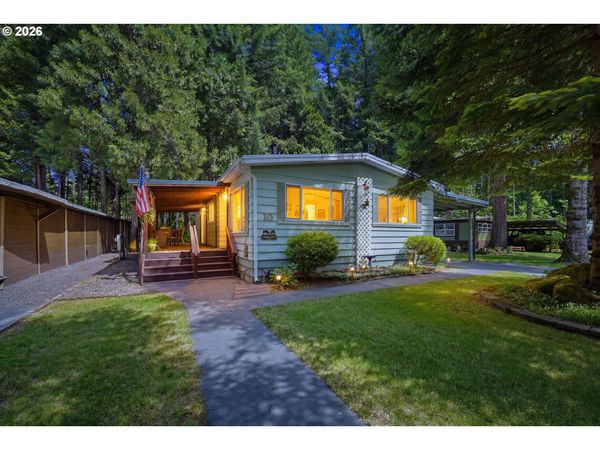56640 MCKENZIE HWY, Unit M10, McKenzie Bridge, OR 97413