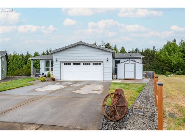 2050 SW GREEN LN, Waldport, OR 97394