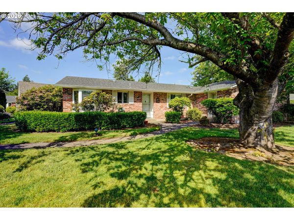 1401 SE 130TH AVE, Portland, OR 97233