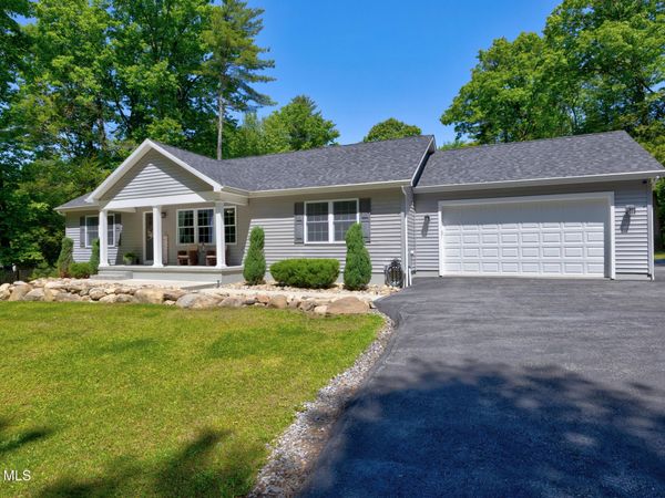 31 Griffin Road, Greenfield, NY 12833