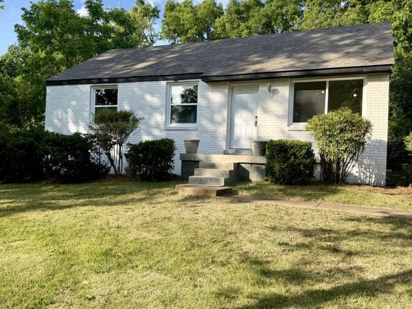 2208 Larimore Dr , Nashville, TN 37214