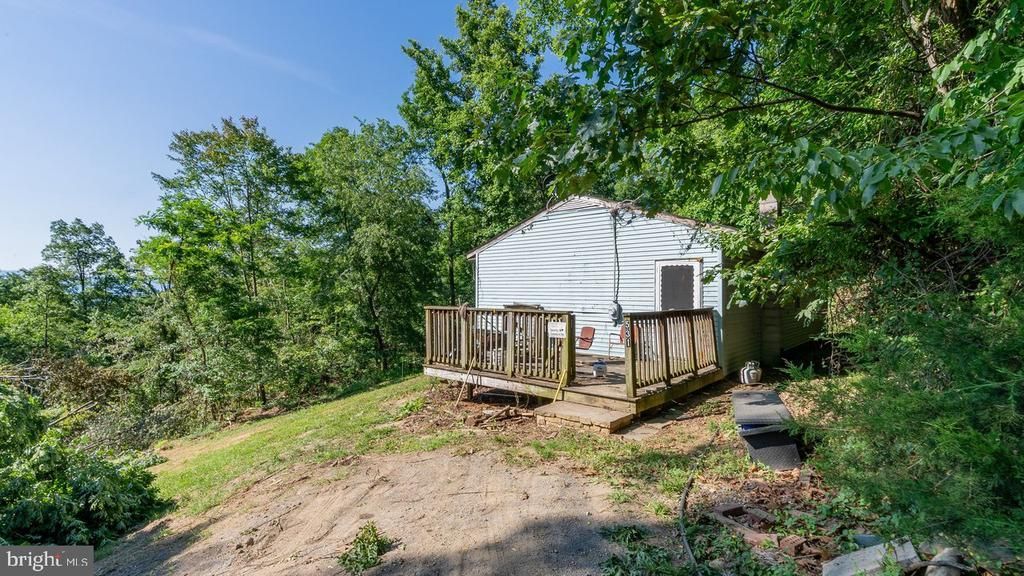 531 Forest Drive Extension, Luray, VA 22835 Main Photo