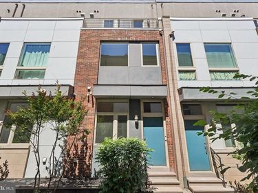 412 N FRONT STREET, Unit 21, PHILADELPHIA, PA 19123
