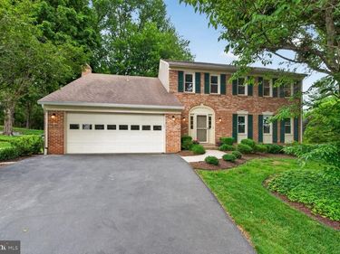 1651 LOZANO DRIVE, VIENNA, VA 22182