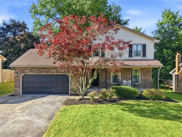 6024 Yorktown Lane , Youngstown, OH 44515