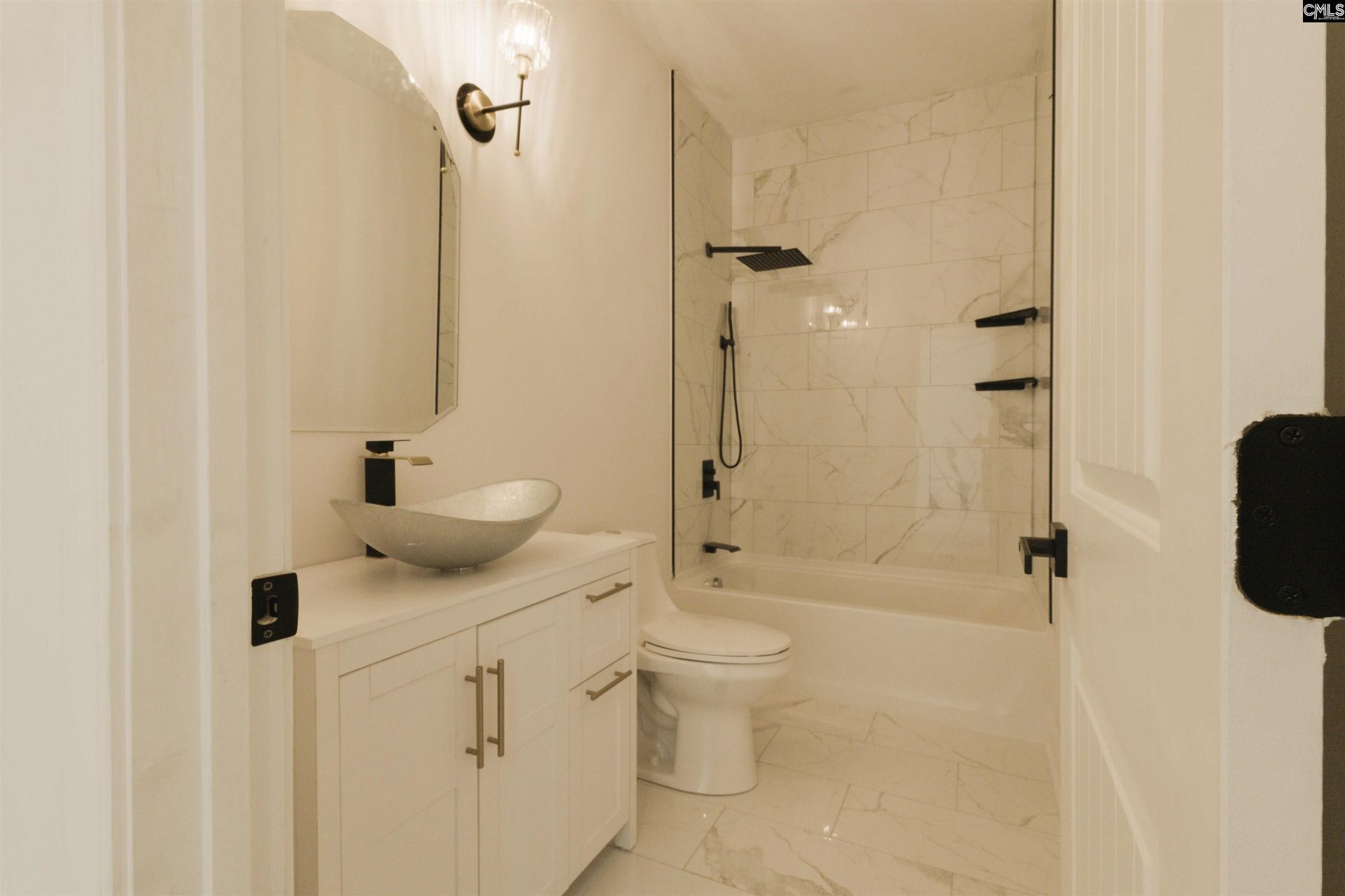 1515 Paul Street E Photo 23