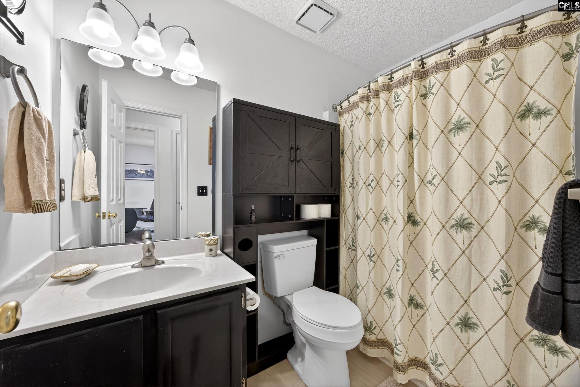 316 Hunters Ridge Drive  Photo 18