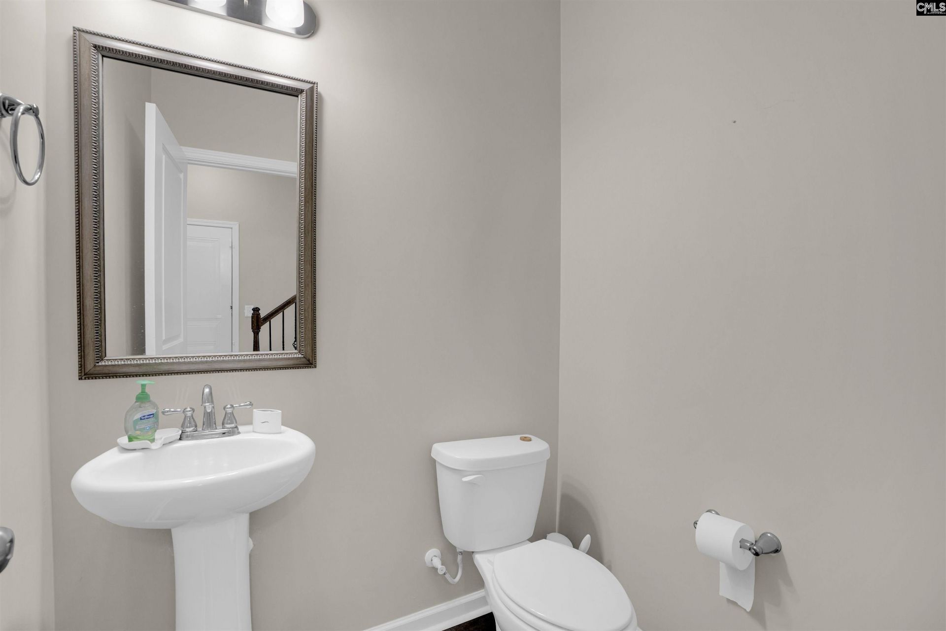 139 Bonhill Dr Photo 15