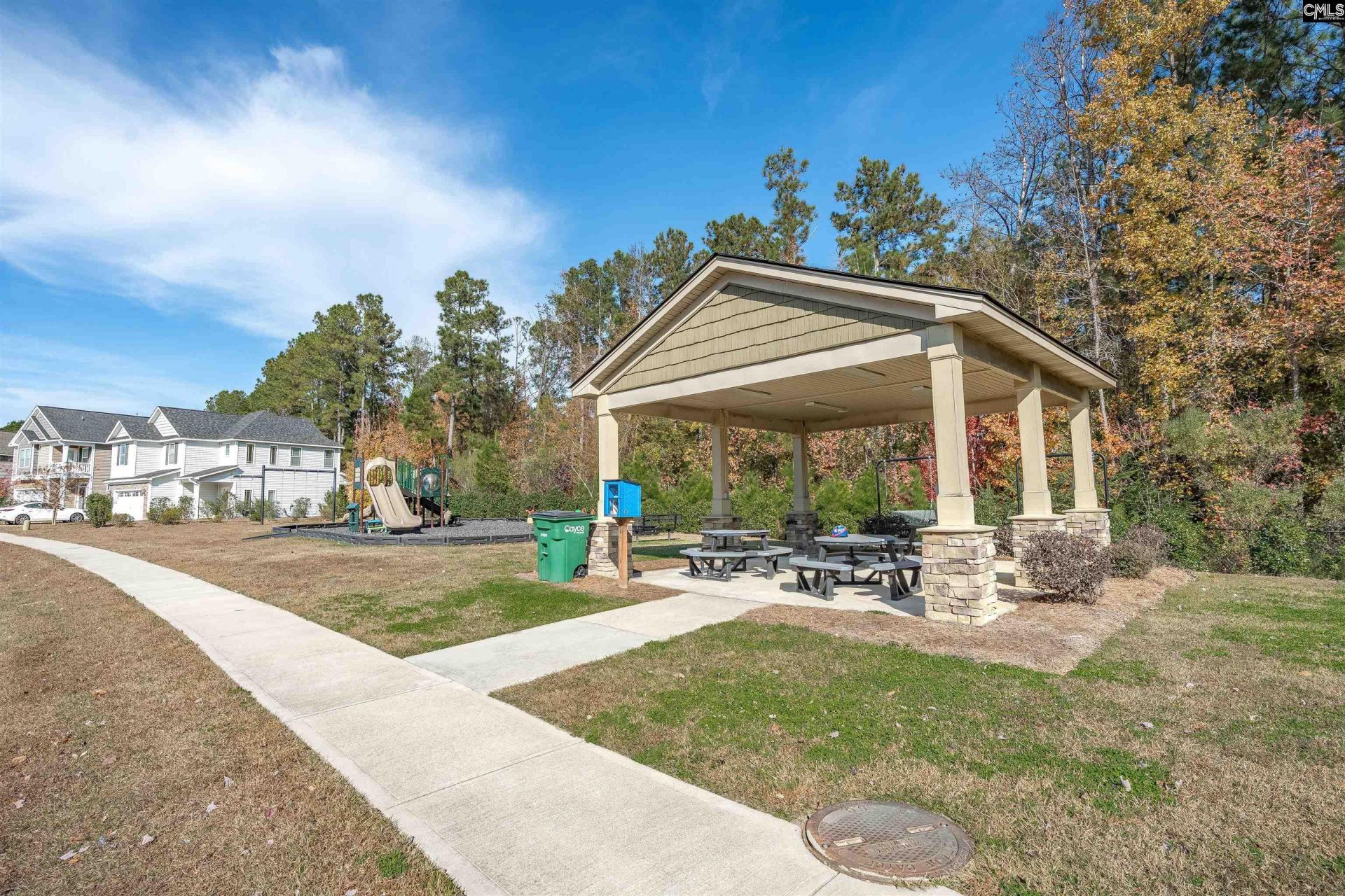 139 Bonhill Dr Photo 34