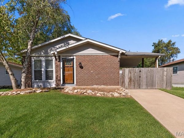 3005 Matlock Drive , Florissant, MO 63031