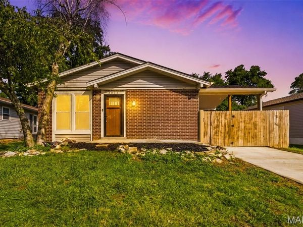 3005 Matlock Drive, Florissant, MO 63031