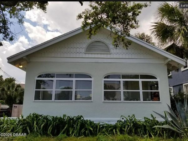 221 N Oleander Avenue, Daytona Beach, FL 32118
