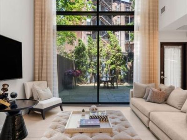 109 Chandler St, Unit 1, Boston, MA 02116