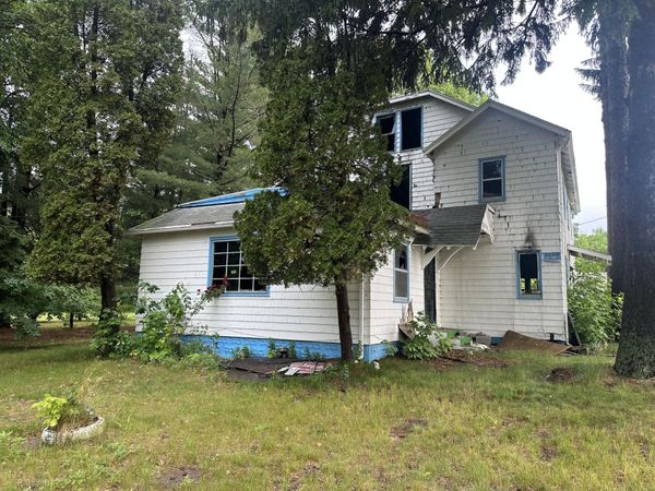 33259 Orchard Street, Covert, MI 49043