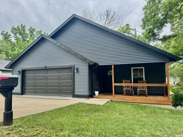 422 17th Street, Bedford, IN 47421