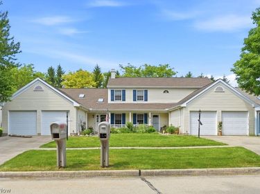 20878 Sun Meadow Trail, Strongsville, OH 44149