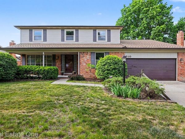 610 Thurber Drive , Troy, MI 48085