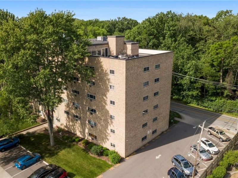 101 S Rocky River Drive , Unit 405, Berea, OH 44017 Photo 18