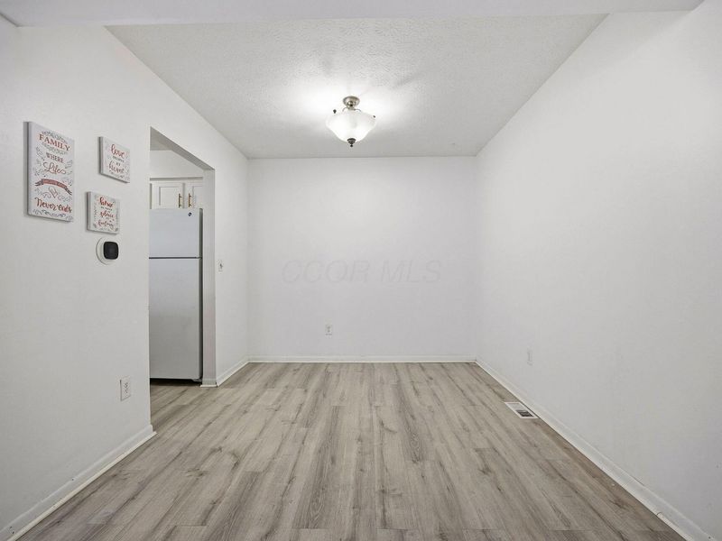 5258 Captains Court , Columbus, OH 43220 Photo 11