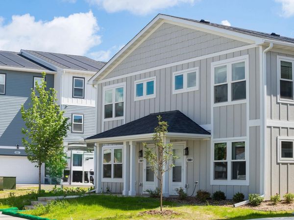 1354 Winthrop Street N, Unit 1, Saint Paul, MN 55119