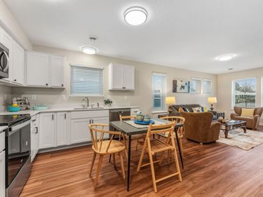 1354 Winthrop Street N, Unit 1, Saint Paul, MN 55119
