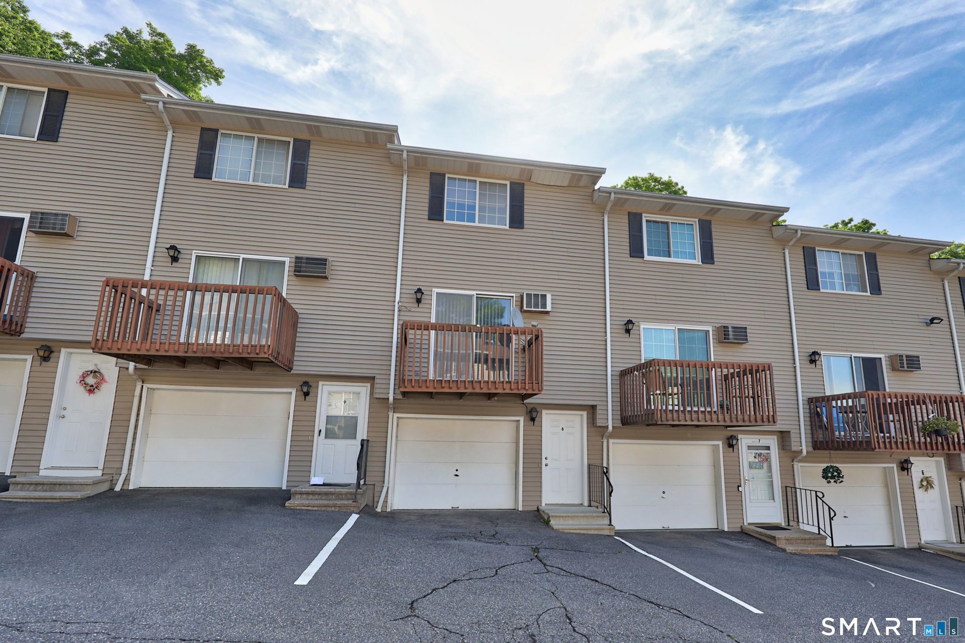 3211 East Main, Unit 8, Waterbury, CT 06705 Main Photo