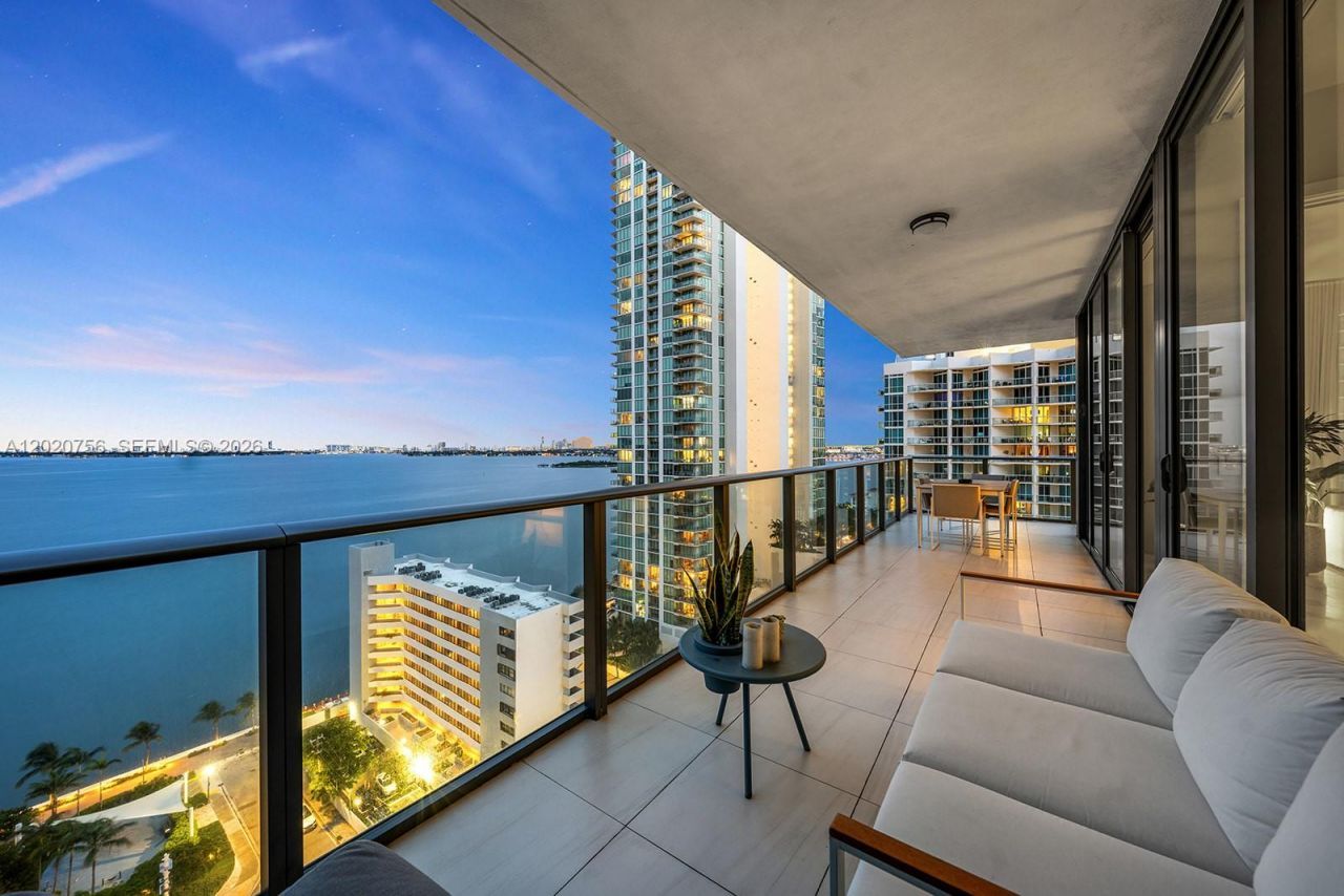 480 NE 31st St , Unit 1701, Miami, FL 33137 Photo