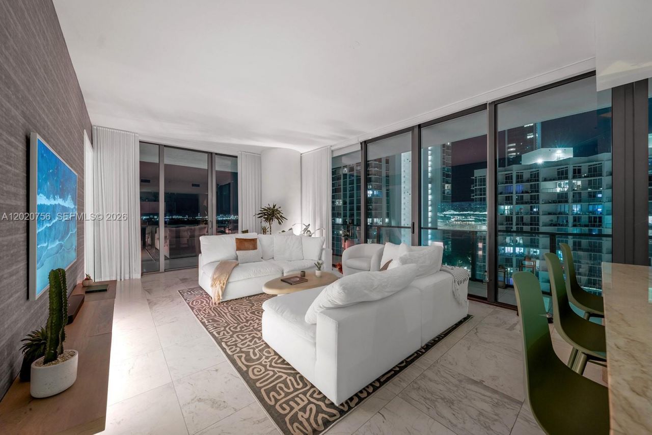 480 NE 31st St , Unit 1701, Miami, FL 33137 Photo