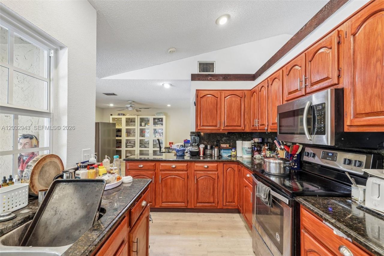7160 NW 4th Ave , Boca Raton, FL 33487 Photo